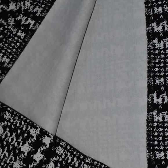 Ann Taylor Factory Business Casual Office Pull On Print Pencil Skirt Size 4P - Picture 7 of 8